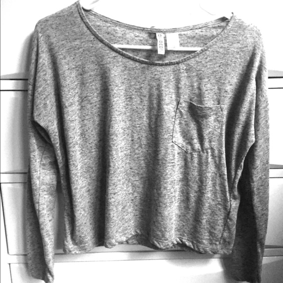 H&M Long Sleeve Shirt - Picture 1 of 4